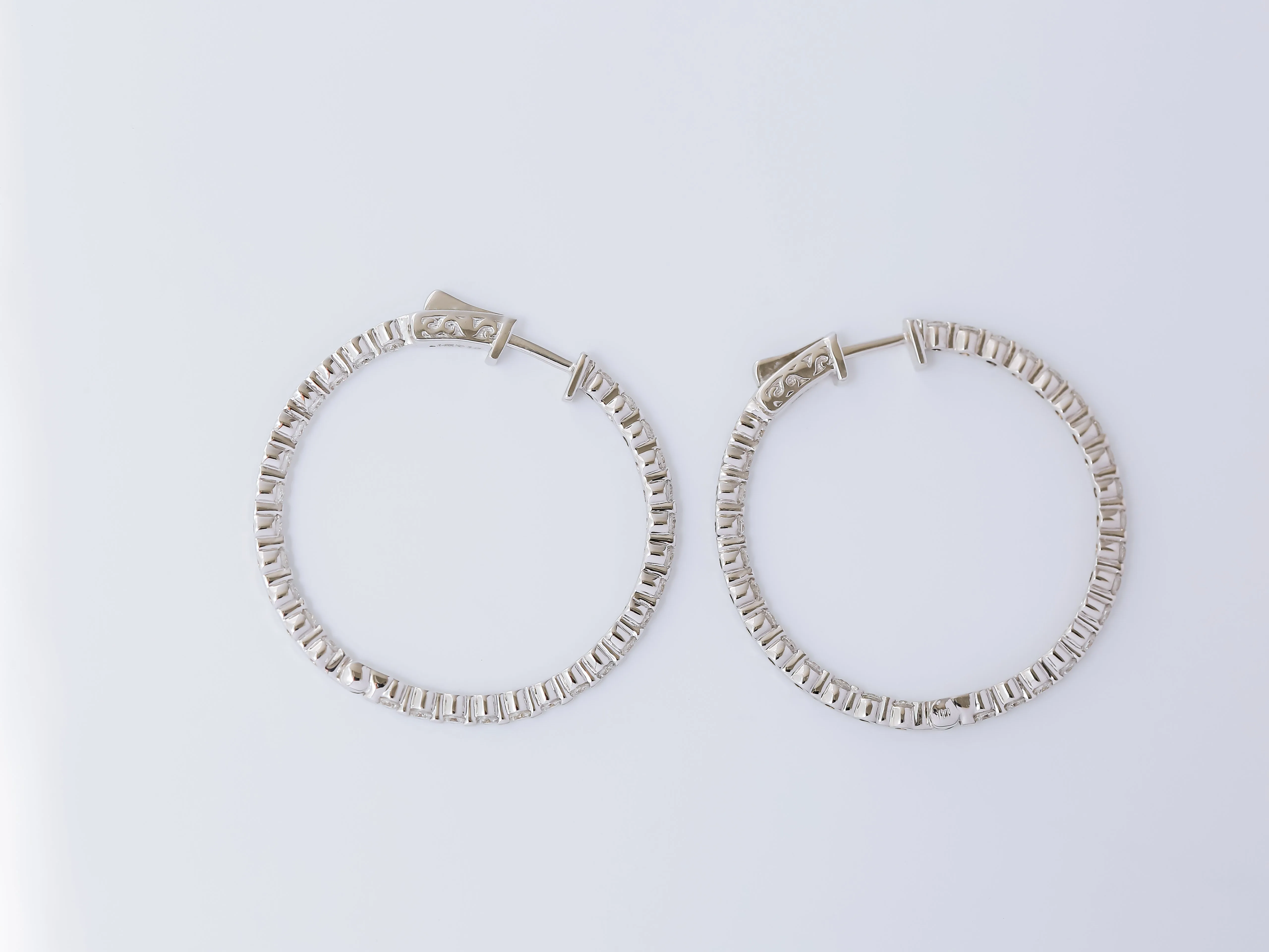 1.5" Diamond Bubble Hoops (Limited Quantities)