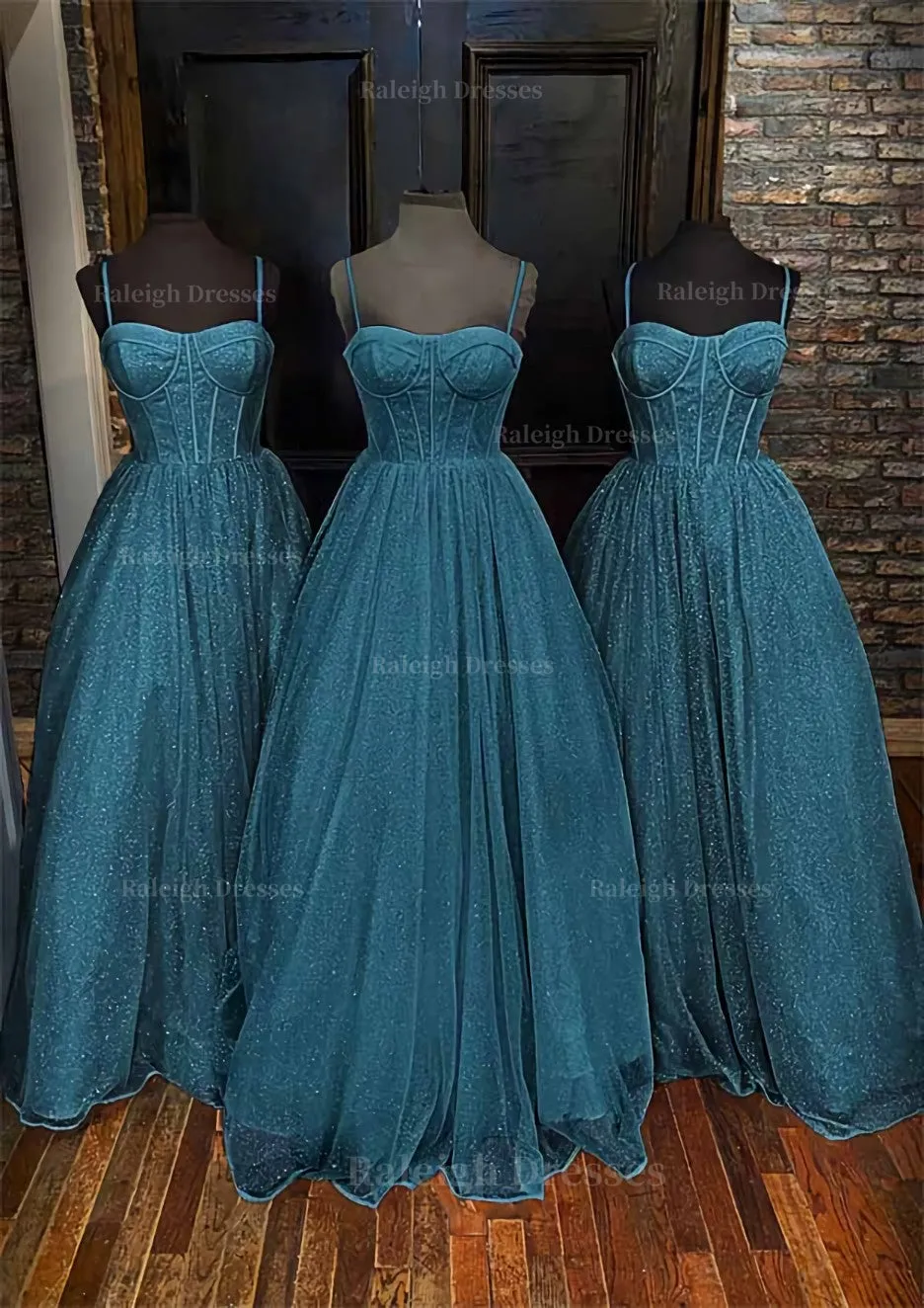 A-line Sweetheart Spaghetti Straps Long/Floor-Length Glitter Prom Dress With Pockets