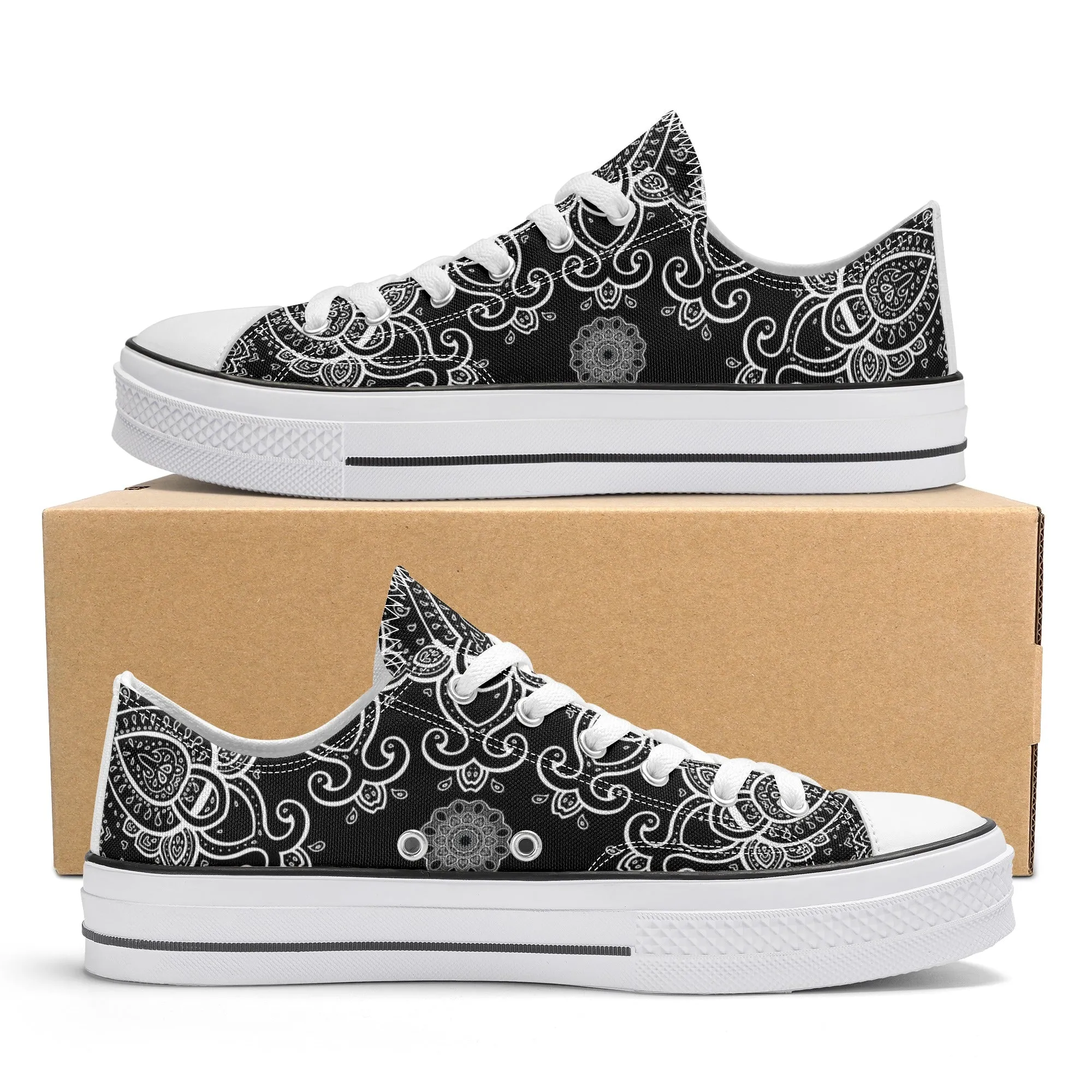 Black & White Abstract Design Pattern - Womens Classic Low Top Canvas Shoes for Footwear Lovers