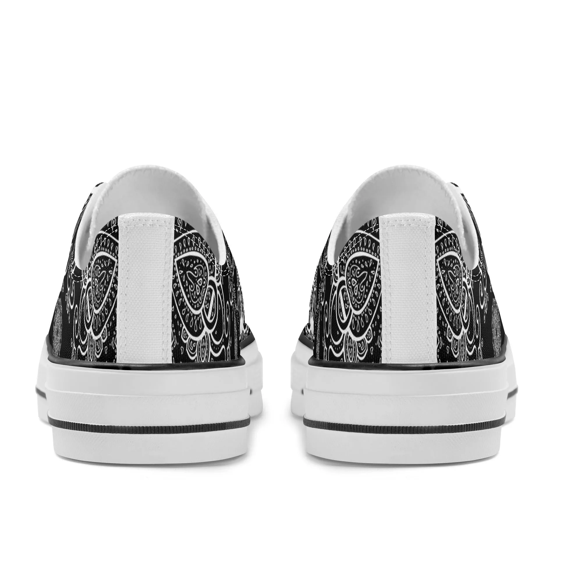 Black & White Abstract Design Pattern - Womens Classic Low Top Canvas Shoes for Footwear Lovers