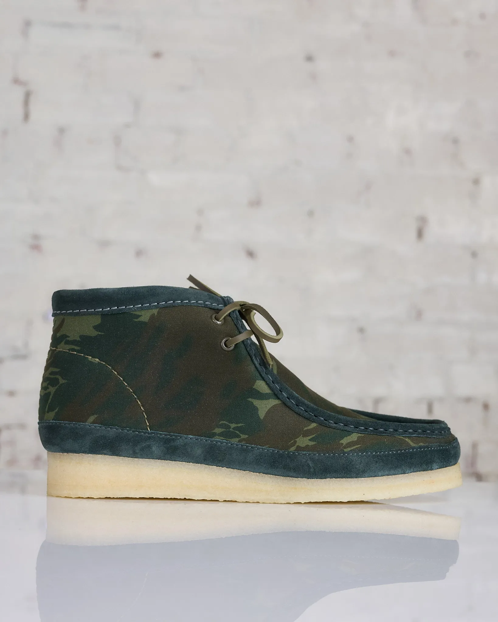 Clarks Originals Men's Wallabee Green Camouflage