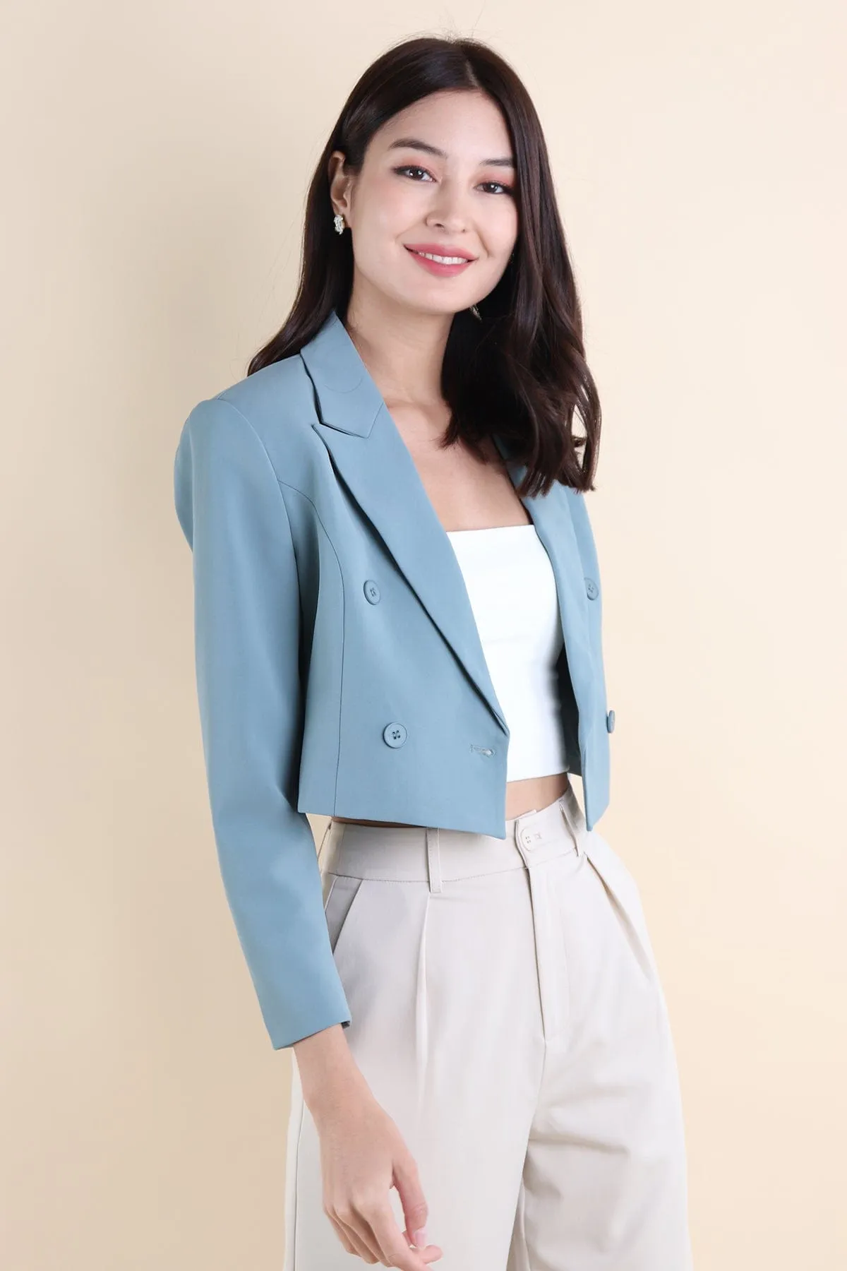 CONEY CROP BLAZER IN TEAL