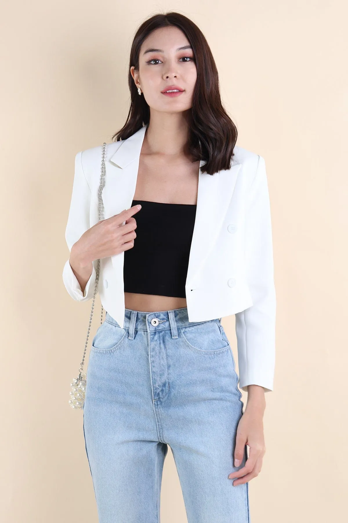 CONEY CROP BLAZER IN WHITE