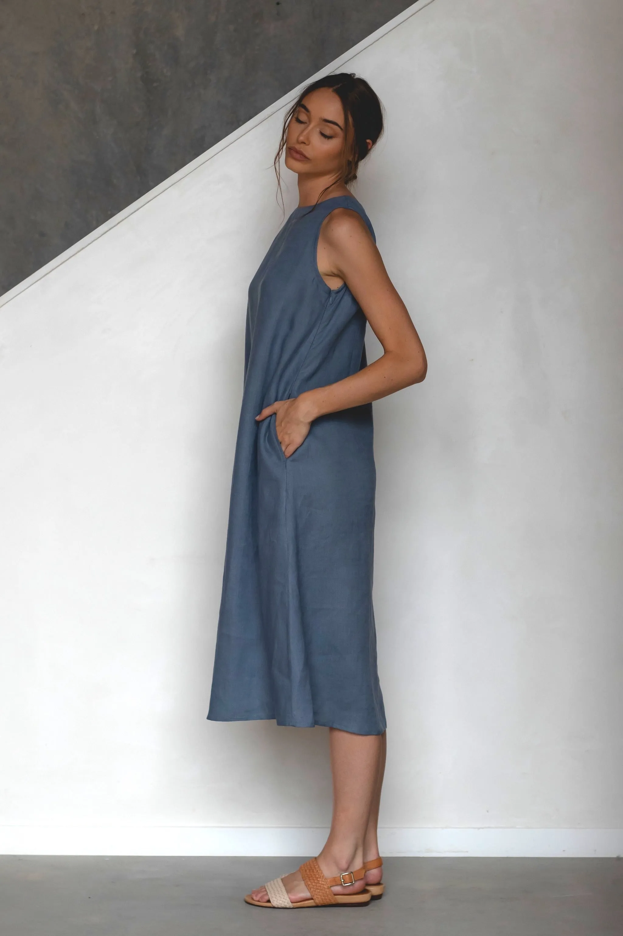 Cynthia Linen Dress Steel