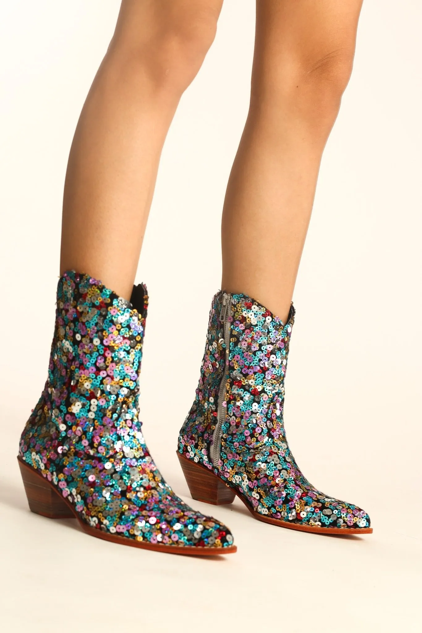 EMBROIDERED SEQUIN BOOTS NING