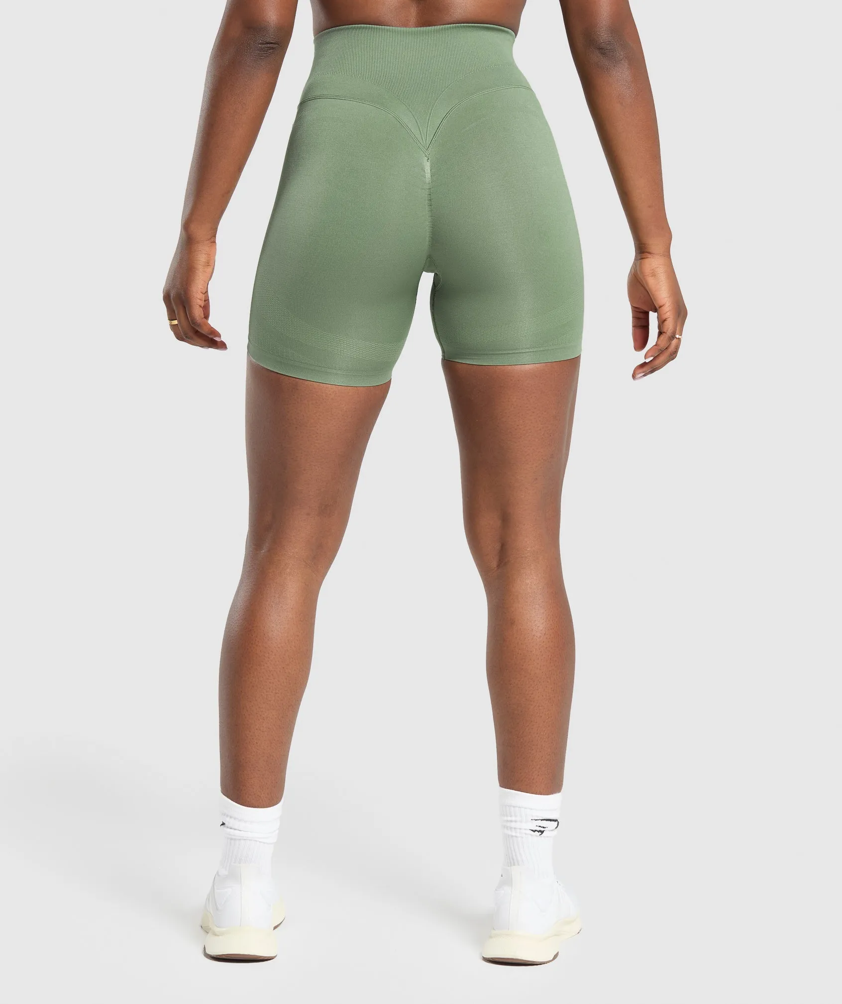 Gymshark Activate Seamless Shorts - Force Green