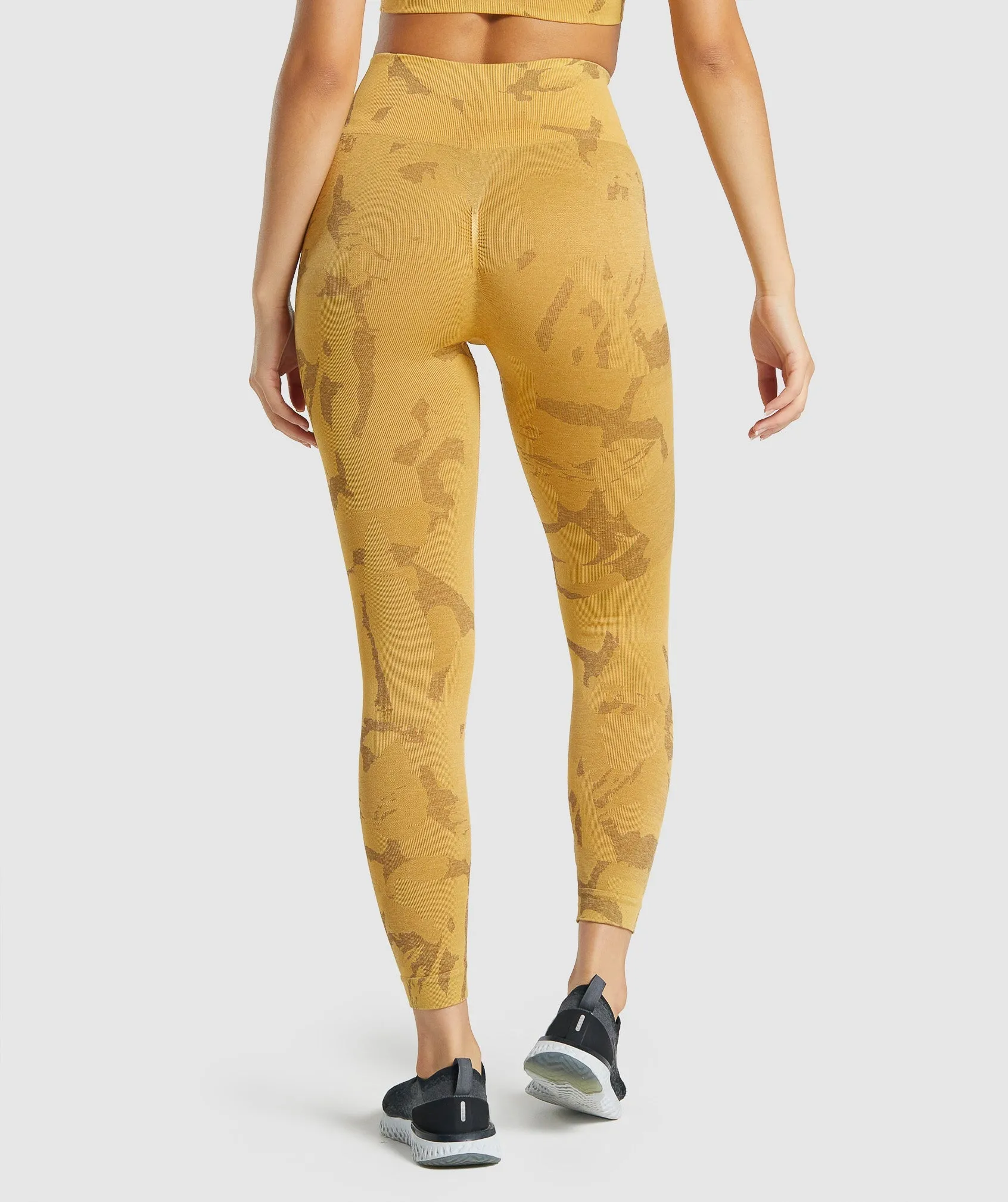 Gymshark Adapt Camo Seamless Leggings - Savanna | Yellow