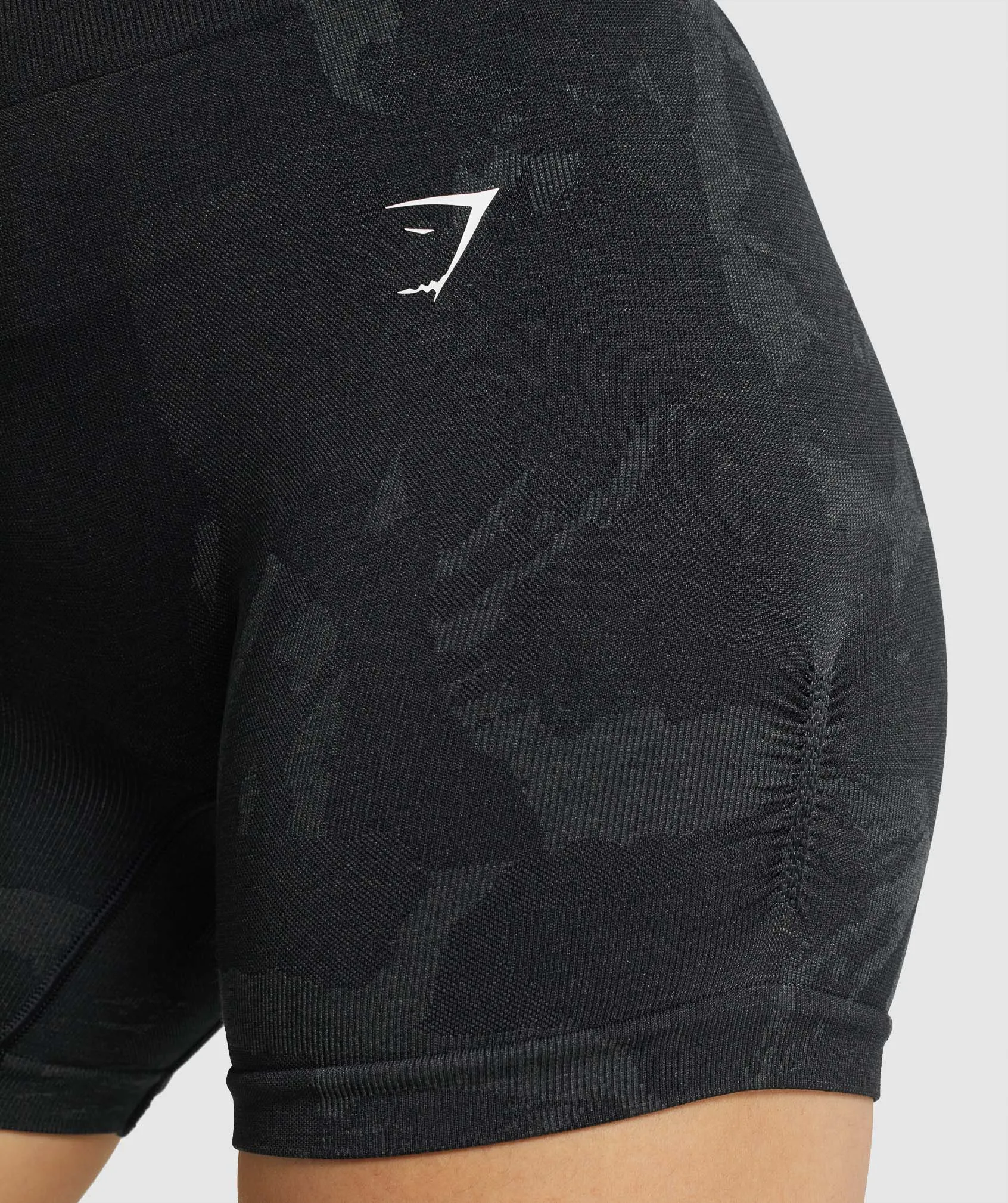 Gymshark Adapt Camo Seamless Shorts - Savanna | Black