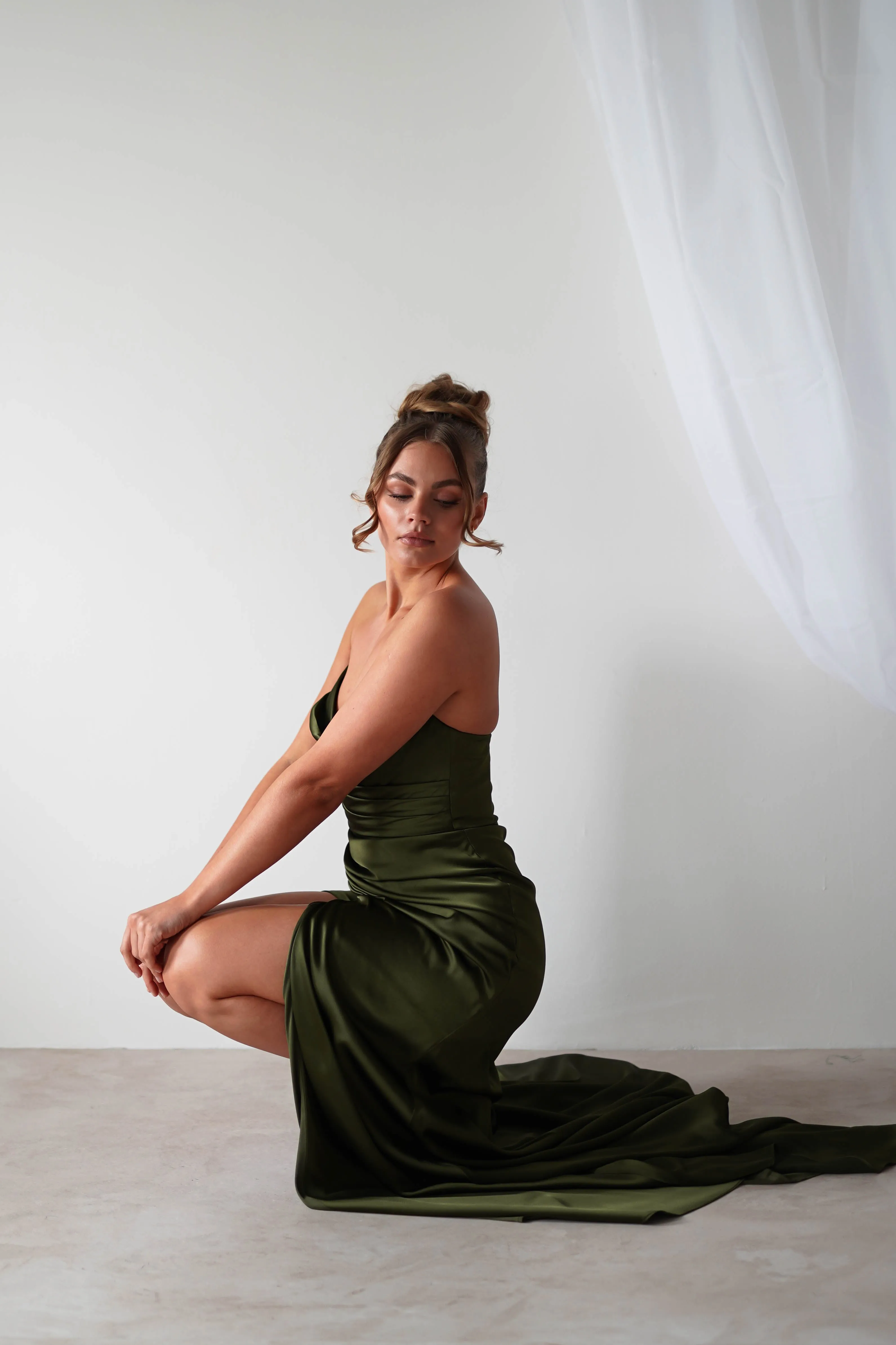 Italia Bodycon Satin Gown | Olive