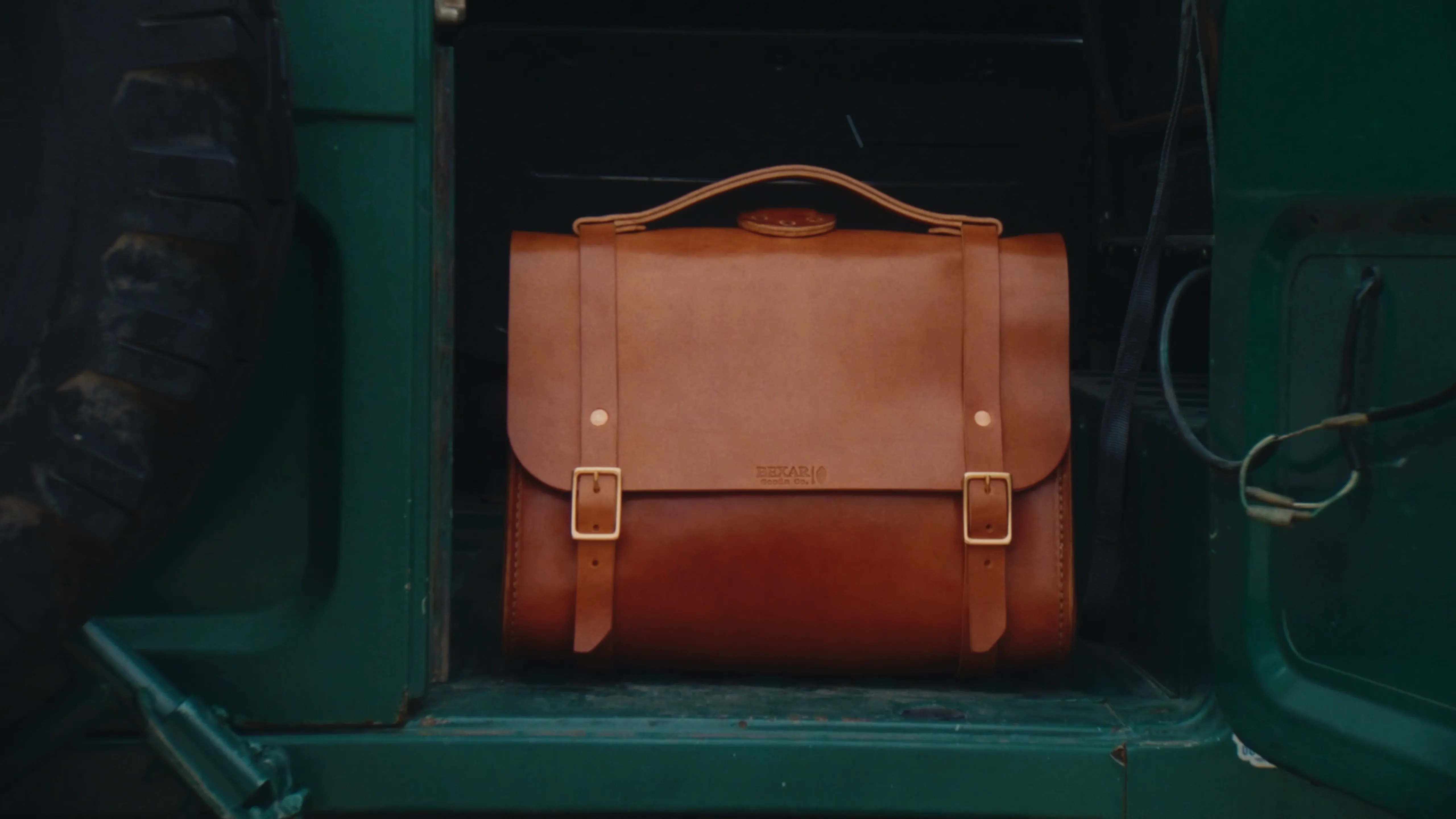 Porter Satchel // Buck Brown