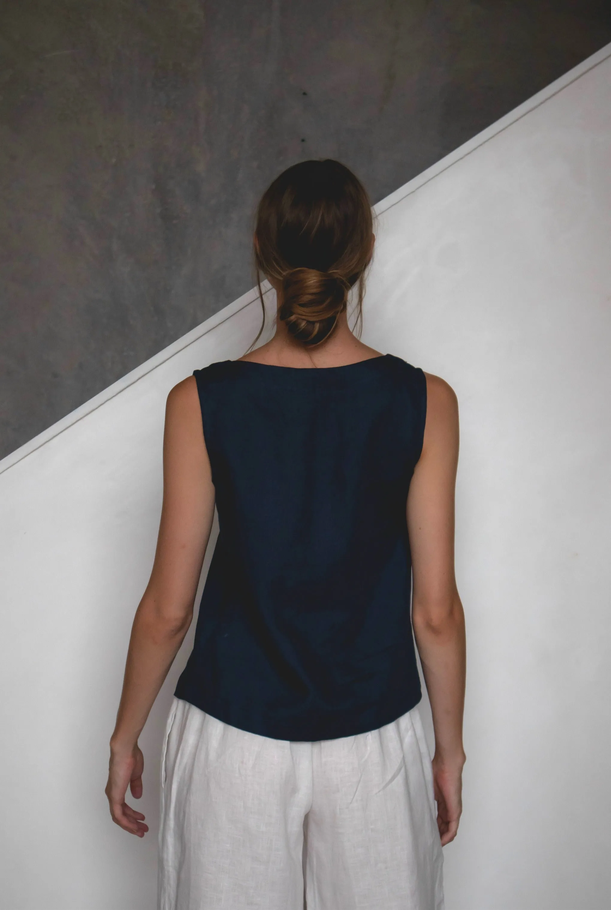 Shell Top Navy