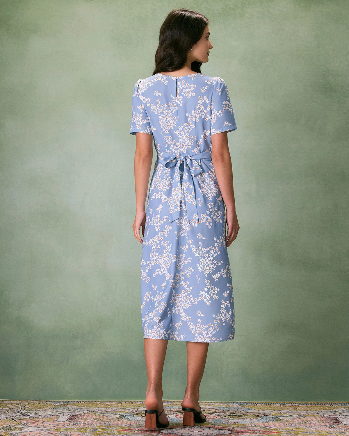 The Blue Round Neck Floral Midi Dress